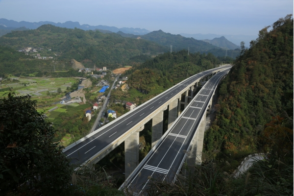 貴州省道真至新寨高速公路工程監理項目